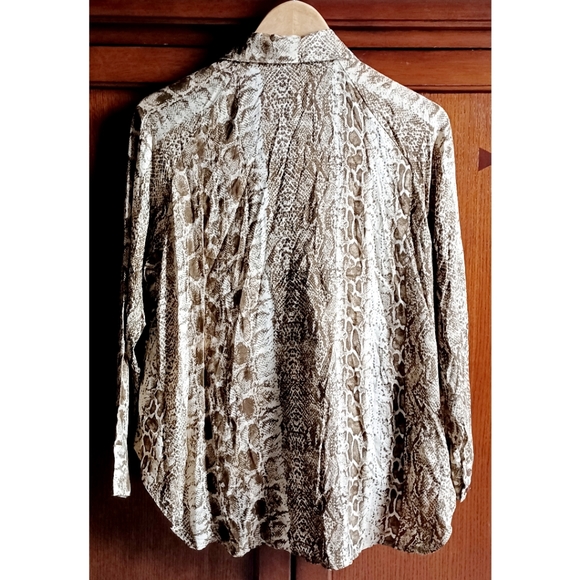 Epique Moi Women's Brown/Tan Runched Snake Print Button Front Blouse - Picture 6 of 16